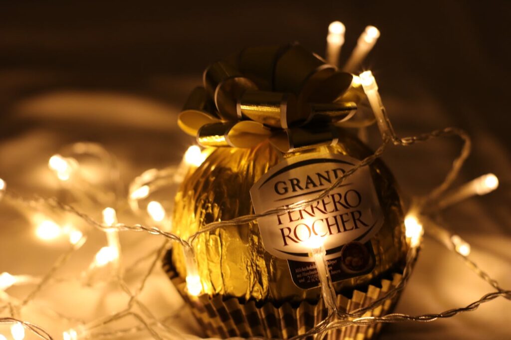 chocolate day, happy chocolate day, chocolate day date, chocolate day kab hai
